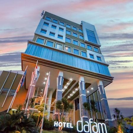 Hotel Dafam Pekalongan Exterior foto