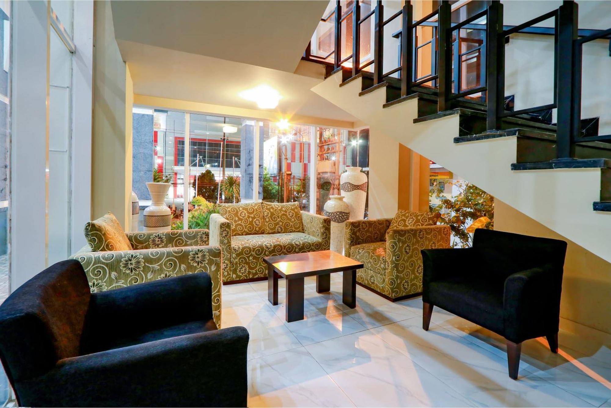 Hotel Dafam Pekalongan Exterior foto