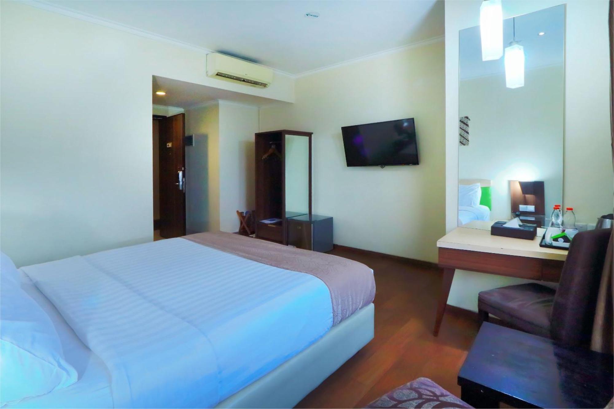 Hotel Dafam Pekalongan Exterior foto