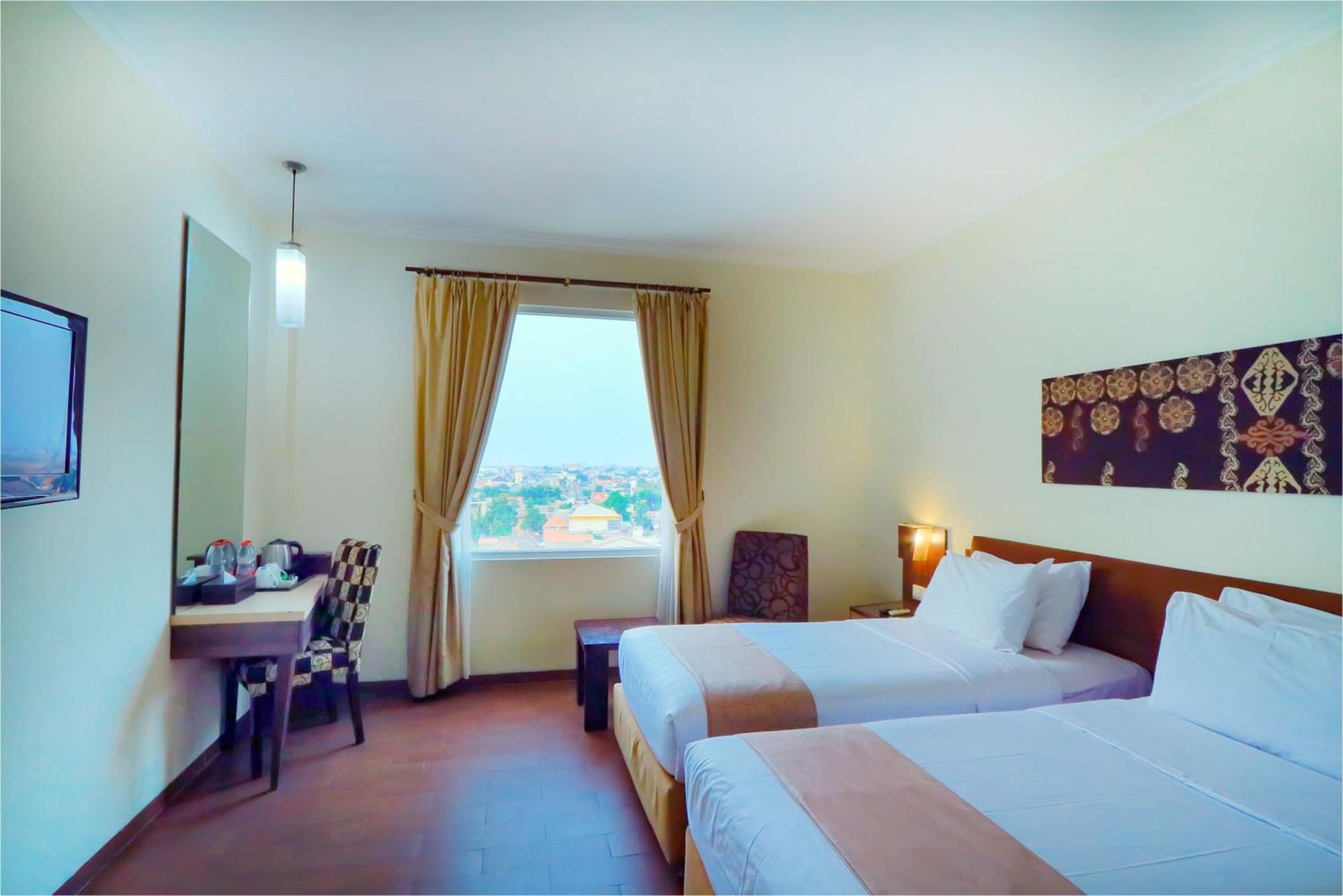 Hotel Dafam Pekalongan Exterior foto